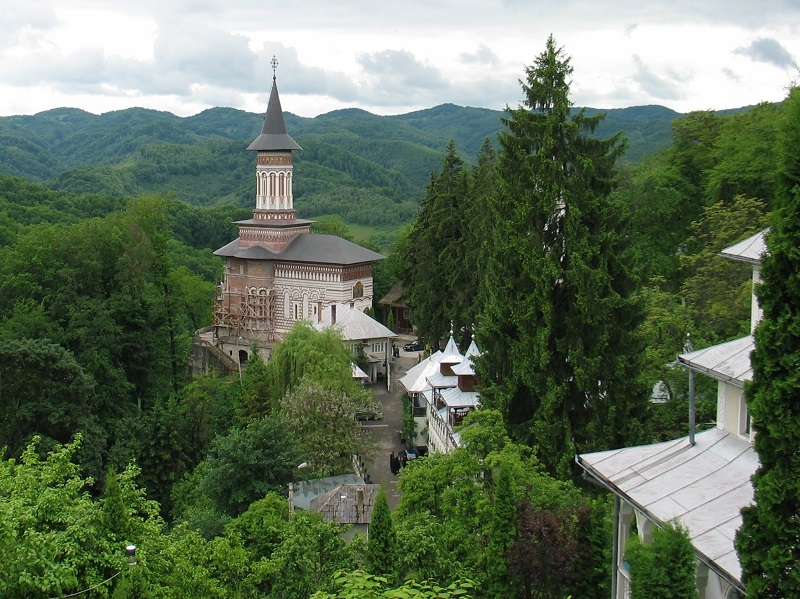 23 noiembrie 2019(sâmbătă) 23 NOIEMBRIE 2019, PELERINAJ la MĂNĂSTIREA SFÂNTA ANA de la ROHIA MARAMUREŞ